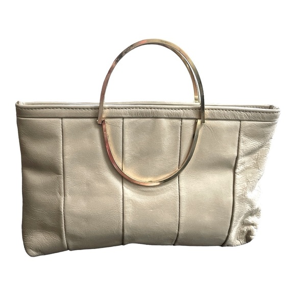 Vintage Beige Leather Handbag/ Purse With Gold Circle Handles - Picture 2 of 9